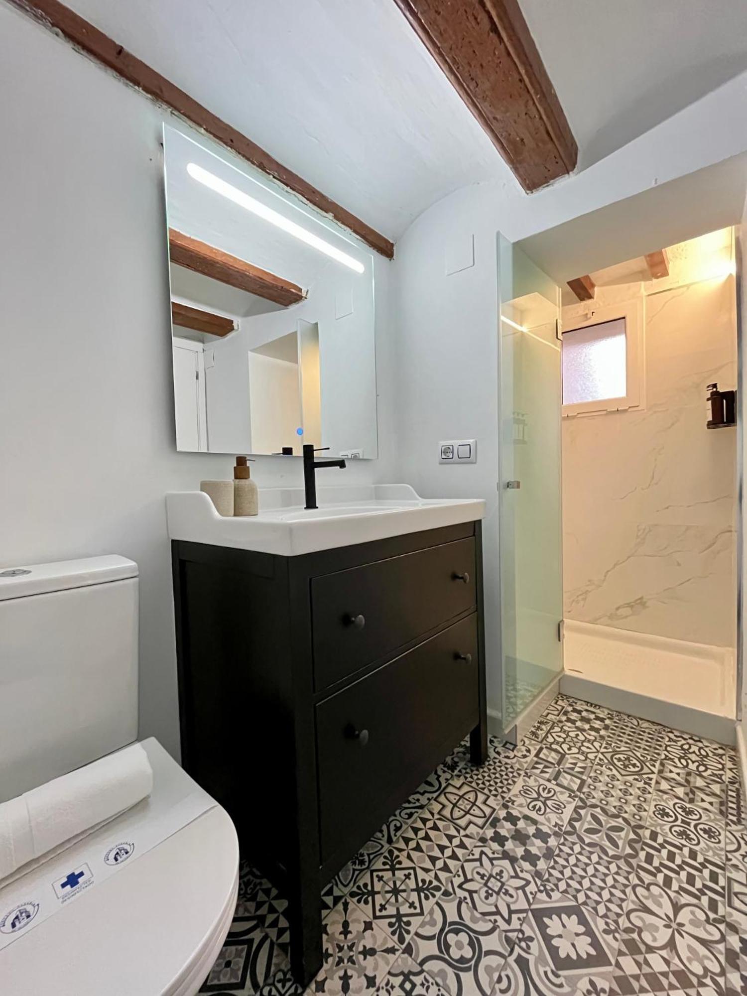 Werentvlc - Encantador Loft Casco Antiguo Valencia Kültér fotó